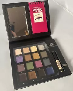 Stunning Smashbox Eye Wish Eyeshadow Palette, New - Picture 1 of 3