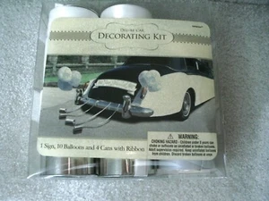 Deluxe Car Decorating Kit/Includes One Sign/Ten Balloons/Four Cans with Ribbon - Picture 1 of 4