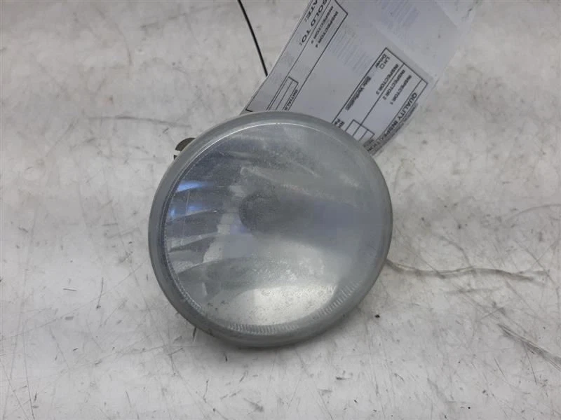 Luz de estacionamiento/esquina antiniebla parachoques montado 07-14 Chevy Suburban 1500 15839896 Foto 1 de 4