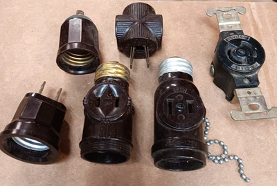 Lot of 6 Assorted Vintage electrical parts - Some Bakelite - Image 1 of 4