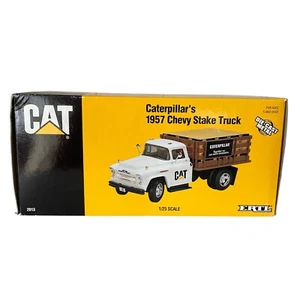 1996 Ertl 1/25 CAT Diecast Caterpillar' 1957 Chevy Stakebed Truck New In Box - Picture 1 of 9