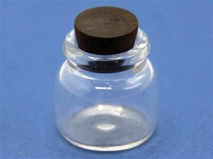 Jarro de vidrio para casa de muñecas escala 1:12 con tapa de corcho KA276 - Imagen 1 de 1