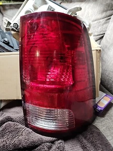 Dodge / Ram 1500, 2500, 3500 Pickups : 2009, 2010, 2011 - 2018, Right Tail Light - Picture 1 of 5