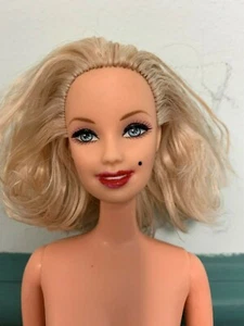MARILYN MONROE BARBIE 1997 HOLLYWOOD LEDGENDS SERIES  out of box      tmj - Picture 1 of 5