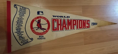 MLB St.Louis Cardinals Vintage 1982 World Champions Team Logo Roster Pennant Cover