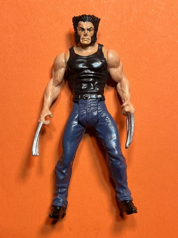2013 Wolverine Hero Blade Logan 3.75" Action Figure Marvel Universe Hasbro Cover