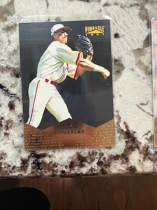 1997 PINNACLE MLB BASEBALL CARD TEXAS RANGERS JUAN GONZALEZ #18 - Picture 1 of 1