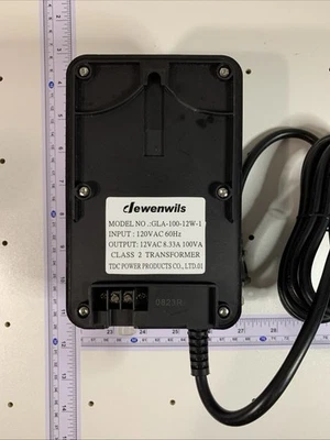 DLEWENWILS GLA-100-12W-1 CLASS 2 TRANSFORMER 12V 120V AC 60Hz - Image 1 of 4