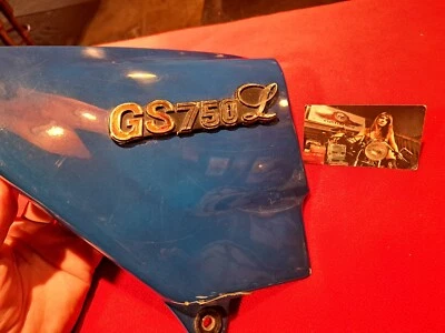 Cubierta lateral derecha Suzuki GS 750L 1979 47111-45200 R OEM Foto 1 de 4