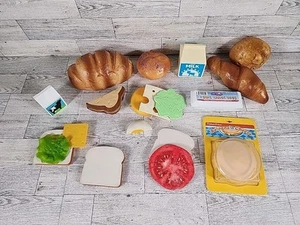 Vintage Kinder Spielzeug Spielen Essen Lot 19 MILCHPRODUKTE & BROTE Fisher Price Kunststoff Gummi - Bild 1 von 11