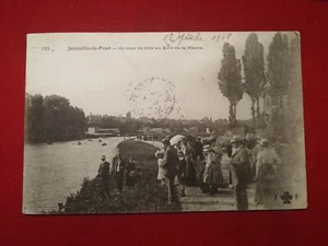 CPA 94 JOINVILLE le PONT - Un Jour de Fête au Bord de la Marne - Foto 1 di 2