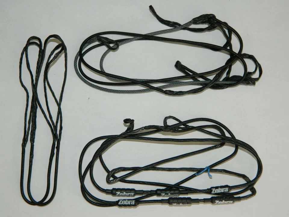 Mathews V3 in 31 inch Bow String and Cable Set- Zebra Trophy- V3/31 - Image 1 of 1