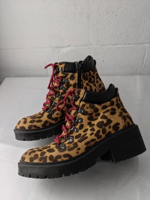 Botas con cordones Skechers Teen Spirit Leopardo Senderista Combate Talla 8.5 Y2K Gruesas Plat Foto 1 de 4