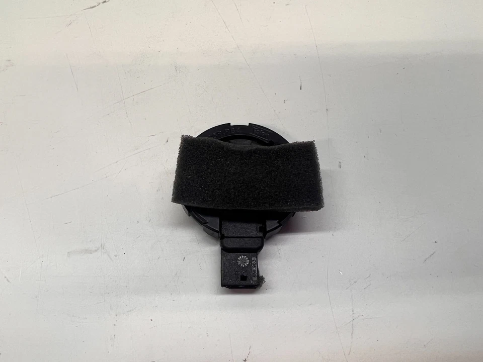 SENSOR DE LLUVIA Y CREPÚSCULO FERRARI 488 GTB PISTA CALIFORNIA OEM 305081 Foto 1 de 4