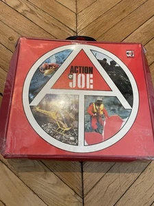 RARE VALISE Action Joe Mallette Rangement ARBOIS Ceji 1976 Réf 7831 BIG HASBRO - Imagen 1 de 9
