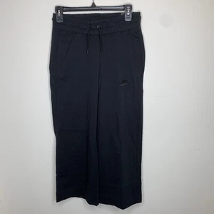 Pantalones deportivos capri holgados negros Nike XS para mujer nuevos con etiquetas precio de venta sugerido por el fabricante $60 - Imagen 1 de 9