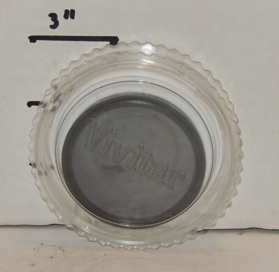 Vivitar 52mm Polarizing (PL) Screw-On Filter with Case Made in Japan - Image 1 of 4