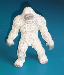 Safari Ltd. Painted Cryptozoology YETI toy soldier size 1 inch - Picture 1 of 1
