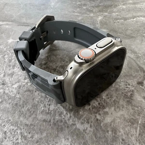 Grau Camouflage Silikon Kautschuk Uhrenarmband Band für neue Apple Watch Ultra 49mm - Bild 1 von 11