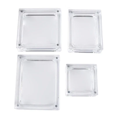 Elegante Acryl Edelstein Vitrine perfekt für Halsketten und kleine Accessoires - Bild 1 von 4