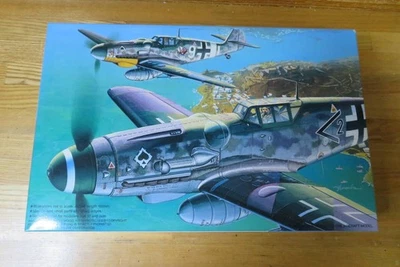 Fujimi J-8 1/48 Messerschmitt Bf109G-6trop "Tropical PIK-AS" - Immagine 1 di 4