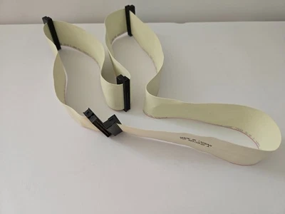 Ultra 320 SCSI cable-p/n 493198-00 Rev A, connect up to 4 devices, No terminator - Image 1 of 4