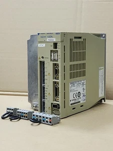SGDM-10DN YASKAWA SERVO DRIVE SGDM-10DN - Picture 1 of 9