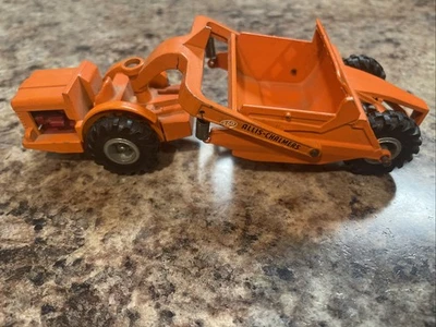 1960s LESNEY MATCHBOX KING SIZE NO. 6 ALLIS CHALMERS MOTOR SCRAPER - Image 1 of 4