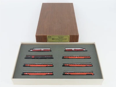 N Scale Con-Cor 0001-008517 NH New Haven "McGinnis" PA1 Diesel Passenger Set - Image 1 of 4