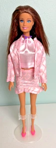 Mattel 2010 Barbie  #24931 Dk Brown Hair Blue Eyes 1998 Head Rigid Body - Picture 1 of 4