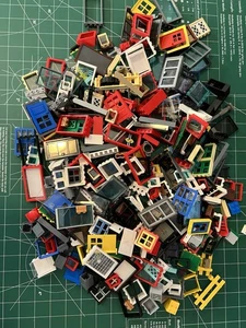 2LBS Bulk Lot LEGO Windows Doors Shutters Some Vintage MOC City Parts Walls - Picture 1 of 9