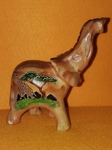 HAND CARVED WOOD ELEPHANT FIGURE STATUE ANIMAL LOVER GIFT COLLECTIBLE FROM KENYA - Picture 1 of 8