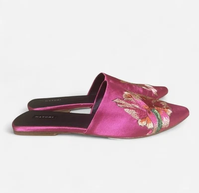 Mulas bordadas fucsia como nuevas Natori talla 9 Foto 1 de 4