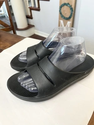 OOFOS OOahh Recovery Slides Women US Size 9 Black Sandals Shoes Comfort Foam - Image 1 of 4