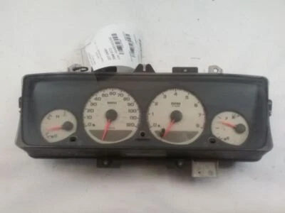 Aglomerado de velocímetro excluindo SRT4 MPH com tacômetro compatível com 03-05 NEON 477696 - Imagem 1 de 2