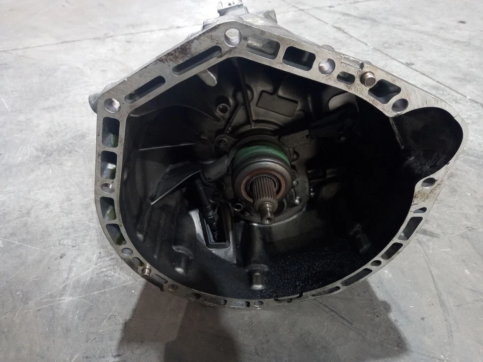 716651 BOÎTE DE VITESSES / 1576692 / 2112607400 / 3129585 POUR MERCEDES-BENZ CLA - Image 1 of 4