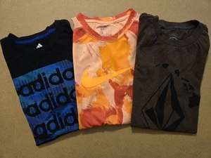 Boys Youth Medium Mixed Lot Of 3 Short Sleeve T-Shirts - Volcom - Nike - adidas - Picture 1 of 7