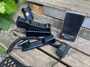 Vintage Motorola DynaTAC Brick cell phone. NMT 900 SNL2603B - Zdjęcie 1 z 11