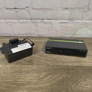 TRENDnet TEG-S50g 5-Port Desktop Unmanaged Gigabit Network Switch - Picture 1 of 5