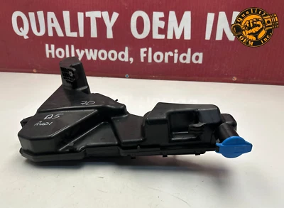 2018-2024 AUDI Q5 SQ5 - WINDSHIELD WIPER WASHER RESERVOIR TANK W/ PUMP OEM 18kmi - Изображение 1 из 4