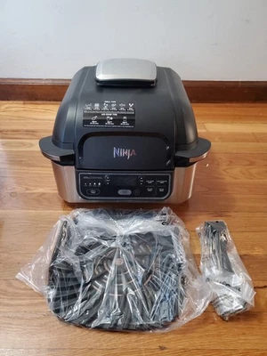 Ninja Foodi 5合1室内烧烤架-黑色和银色 — 第 1/4 张图片