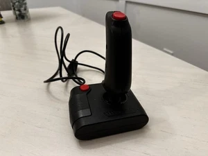 Atari 2600 - Spectravision Joystick - Modell #318-101 - funktionsfähig - kostenloser Versand! - Bild 1 von 3