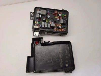 Chevrolet Equinox 2016-2017 motor de caja de fusibles Foto 1 de 4