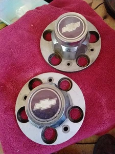 1pc 1977-1995 CHEVROLET 1500 SILVERADO SUBURBAN BLAZER Wheel Hub Center Cap  - Picture 1 of 3