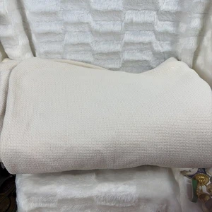 Concierge Collection 100% Cotton Full Queen Blanket Color Ivory - Picture 1 of 5