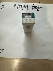 🔥NEW GENUINE CHAMPION 833M L78V Spark Plug MARINE 🔥 - Picture 1 of 2