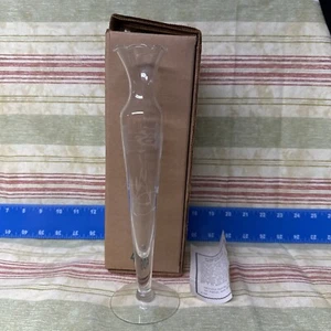 VINTAGE PRINCESS HOUSE 10" HAND BLOWN ETCHED CRYSTAL GLASS BUD VASE #409 - Picture 1 of 3