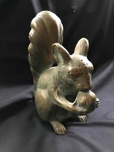 Vintage Antique Heavy Metal Green 8" Figural Squirrel Lawn Water Sprinkler Hose - Picture 1 of 7