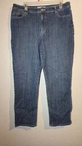 Pantalones de mezclilla Chico's Platinum Quartz MR talla 2,5 = bota ligera elástica talla 12 de EE. UU.  - Imagen 1 de 8