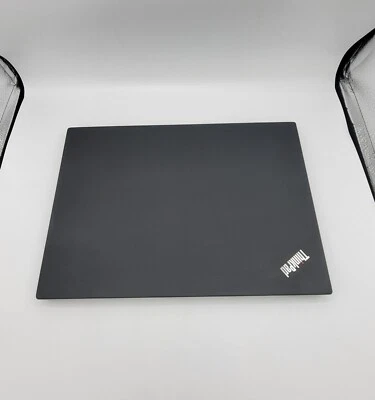 Lenovo ThinkPad T495 14" AMD Ryzen 5 PRO 3500U 2.1GHz 16GB RAM 256GB SSD Foto 1 de 4